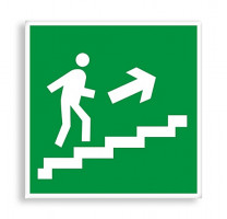 Знак E 15 "Направление к эвакуационному выходу по лестнице вверх"