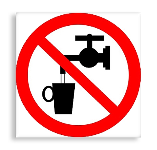 Знак P 05 "Запрещается использовать в качестве питьевой воды"